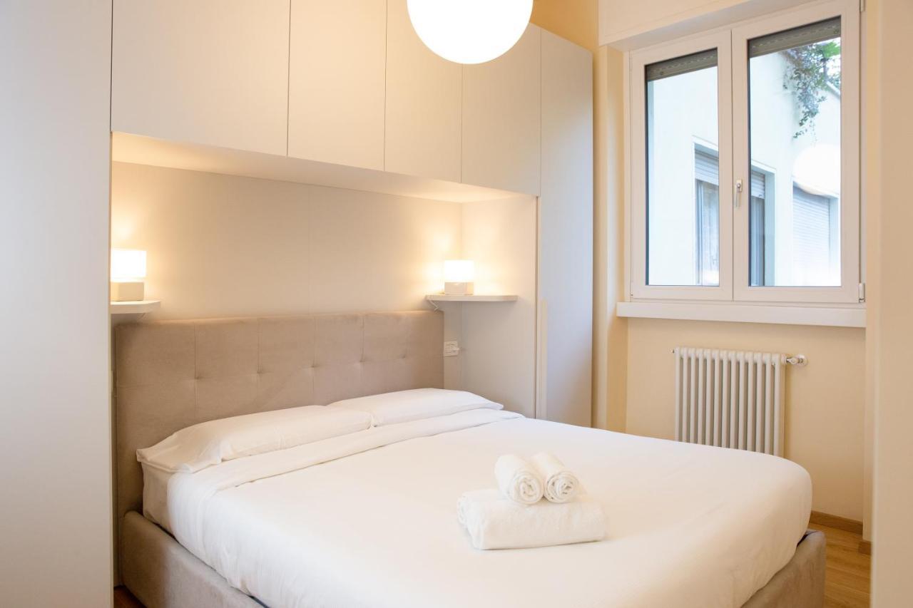 Botero Luxury Apartment Vicino Arco Della Pace Milan Bagian luar foto