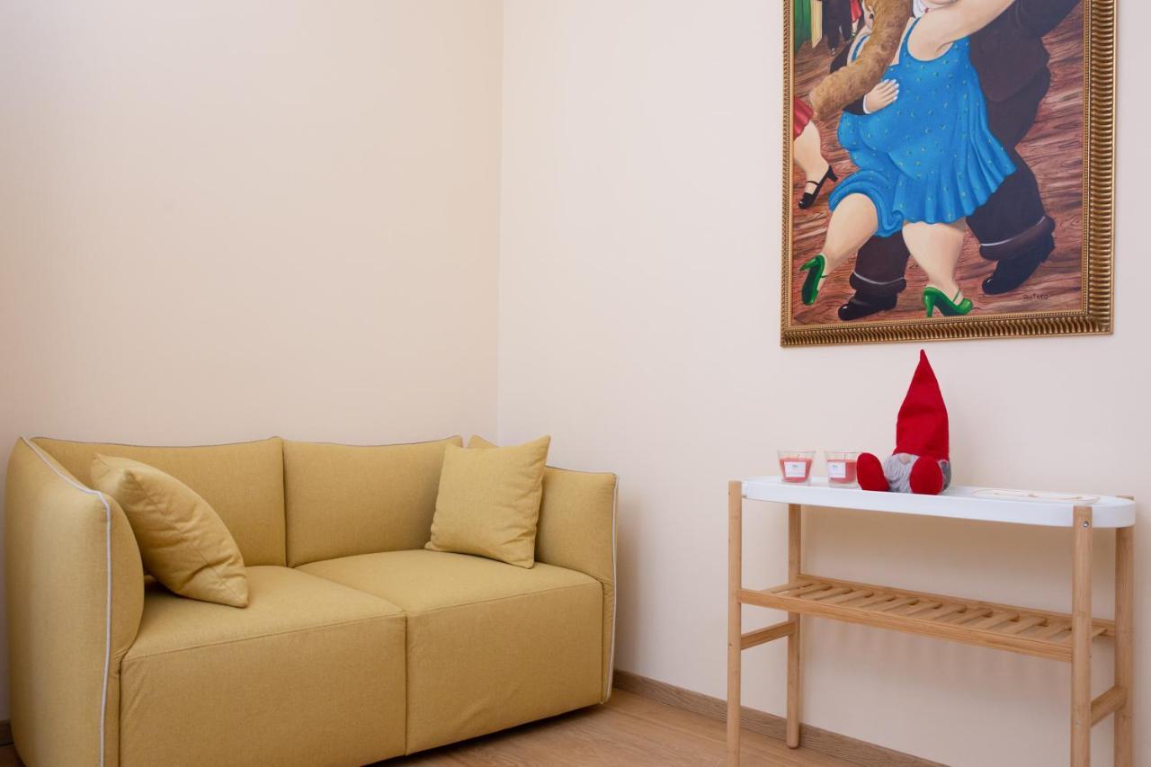 Botero Luxury Apartment Vicino Arco Della Pace Milan Bagian luar foto